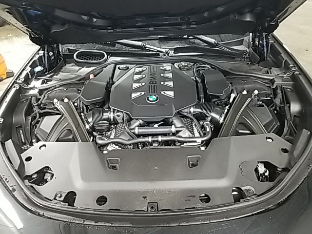 2024 BMW 7 Series i xDrive